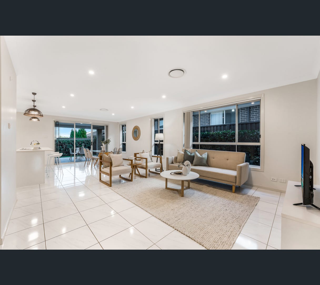 70 Civic Way, Oran Park, Oran Park - Thumbnail 5