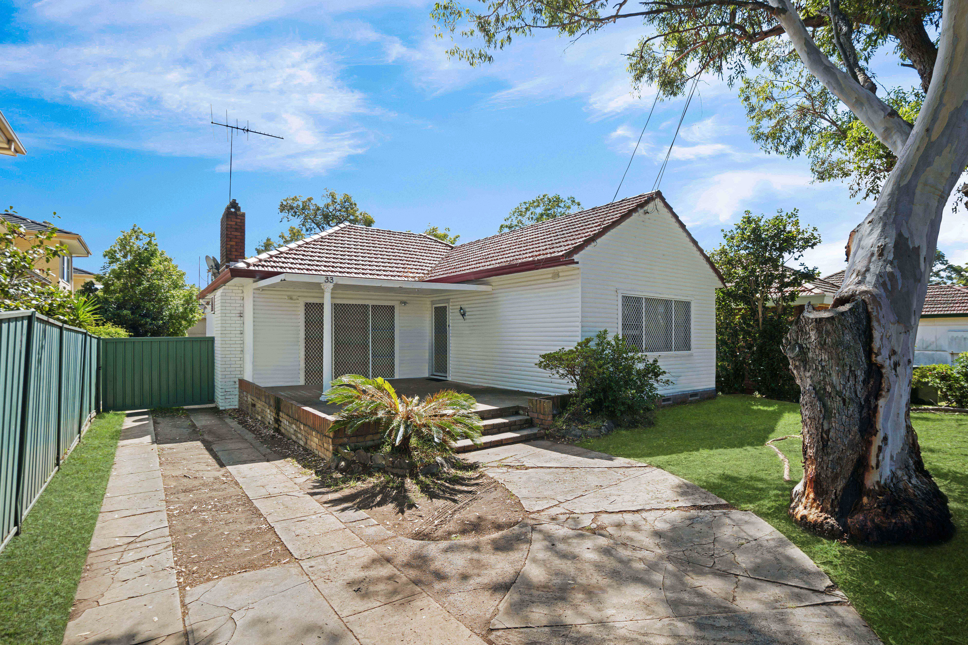 33 High Street, Caringbah, Caringbah - Thumbnail 2