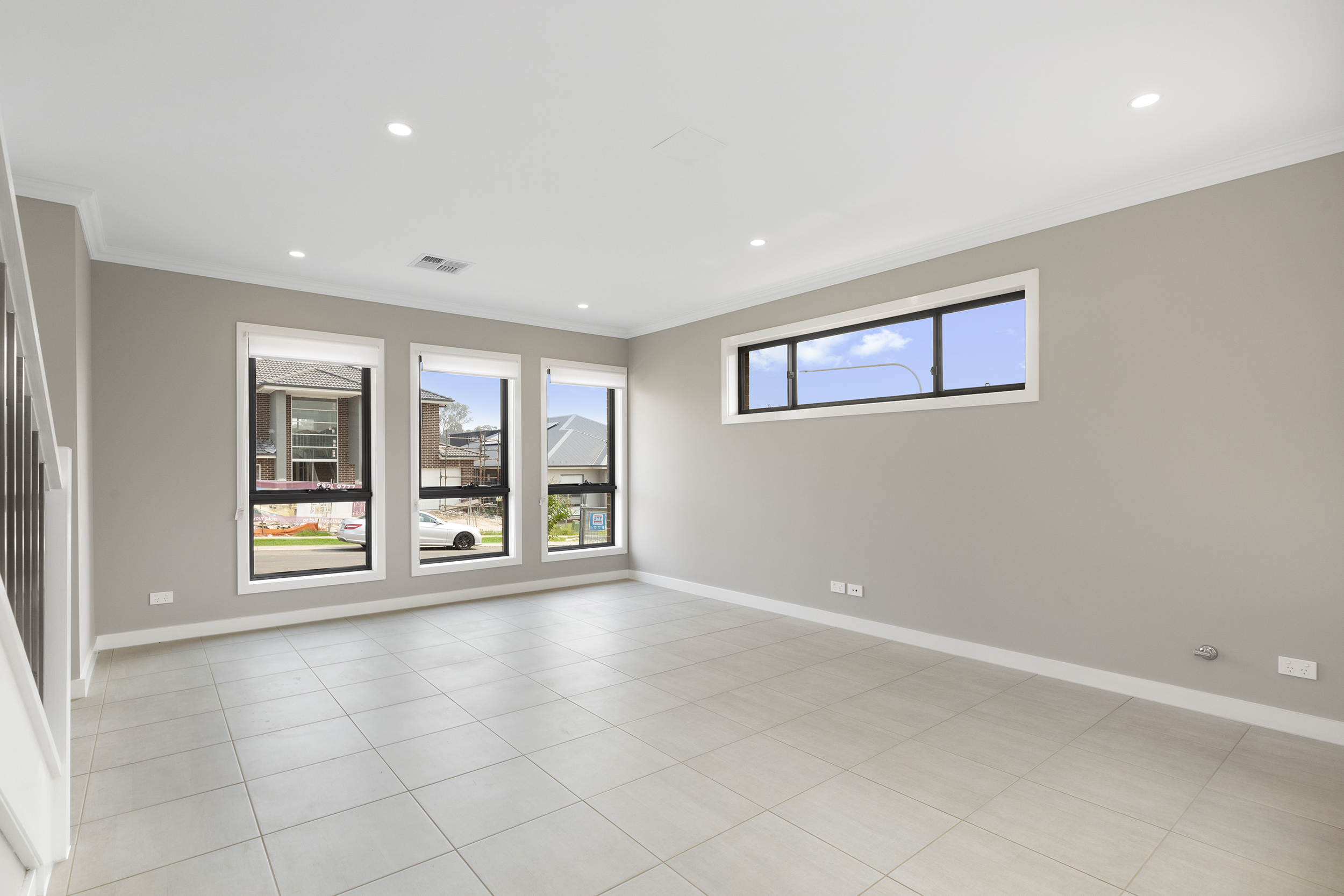 54 Central Park Drive, Claremont Meadows, Claremont Meadows - Thumbnail 4