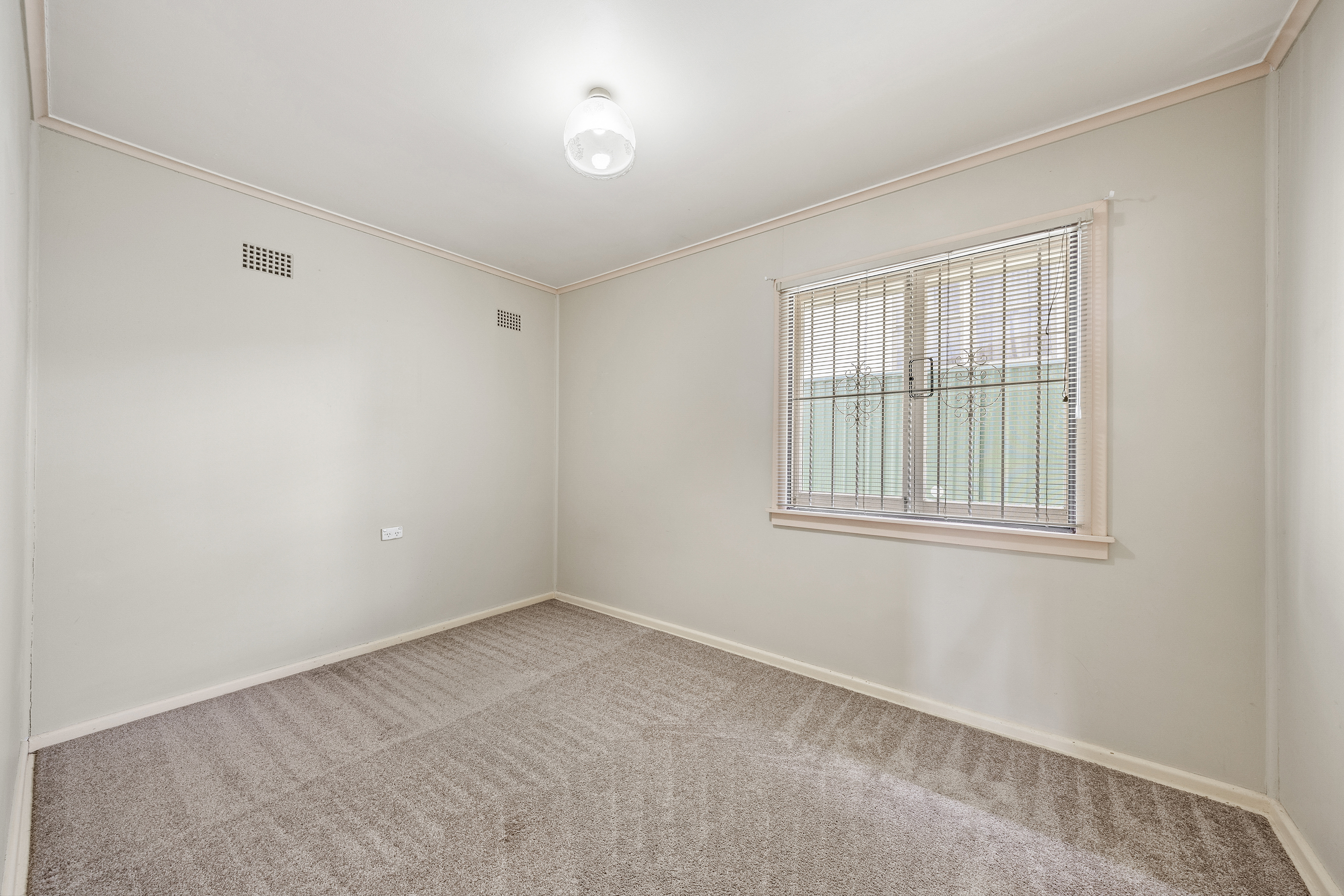 105 Strickland Crescent, Ashcroft NSW 2168, Ashcroft - Thumbnail 4