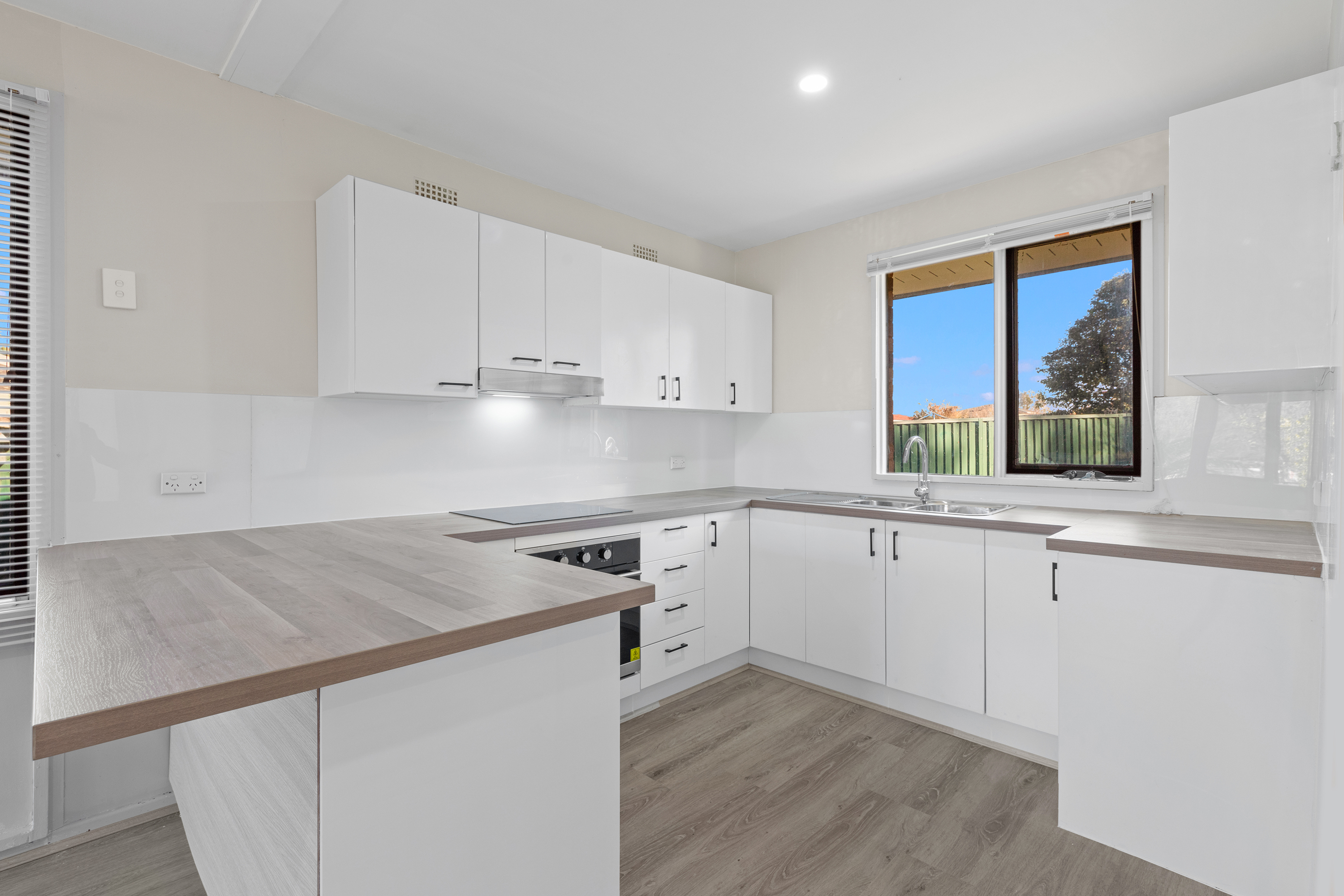 13 ROWLEY PLACE, AIRDS, NSW 2560, Airds - Thumbnail 5
