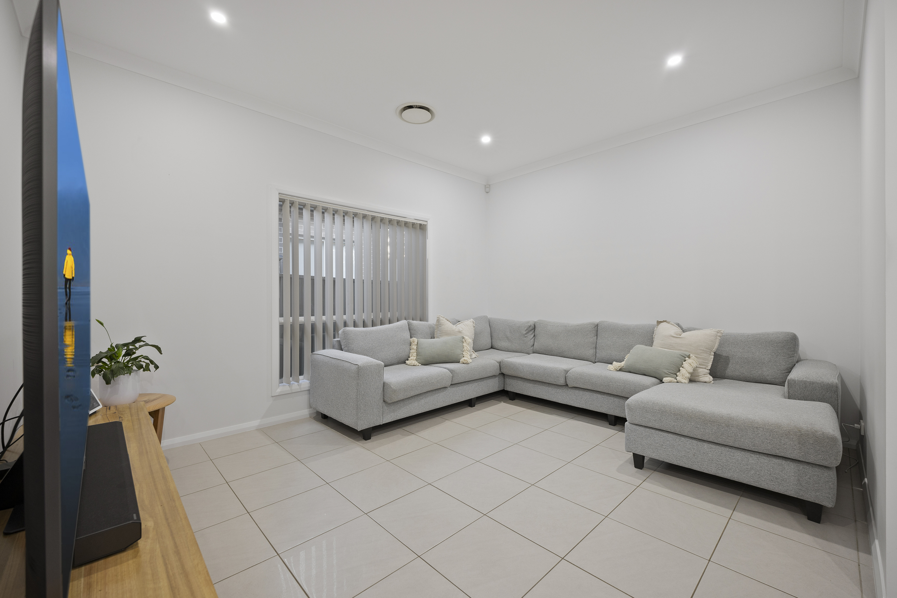 11 Navigator Street, Leppington, NSW 2179, Leppington - Thumbnail 2
