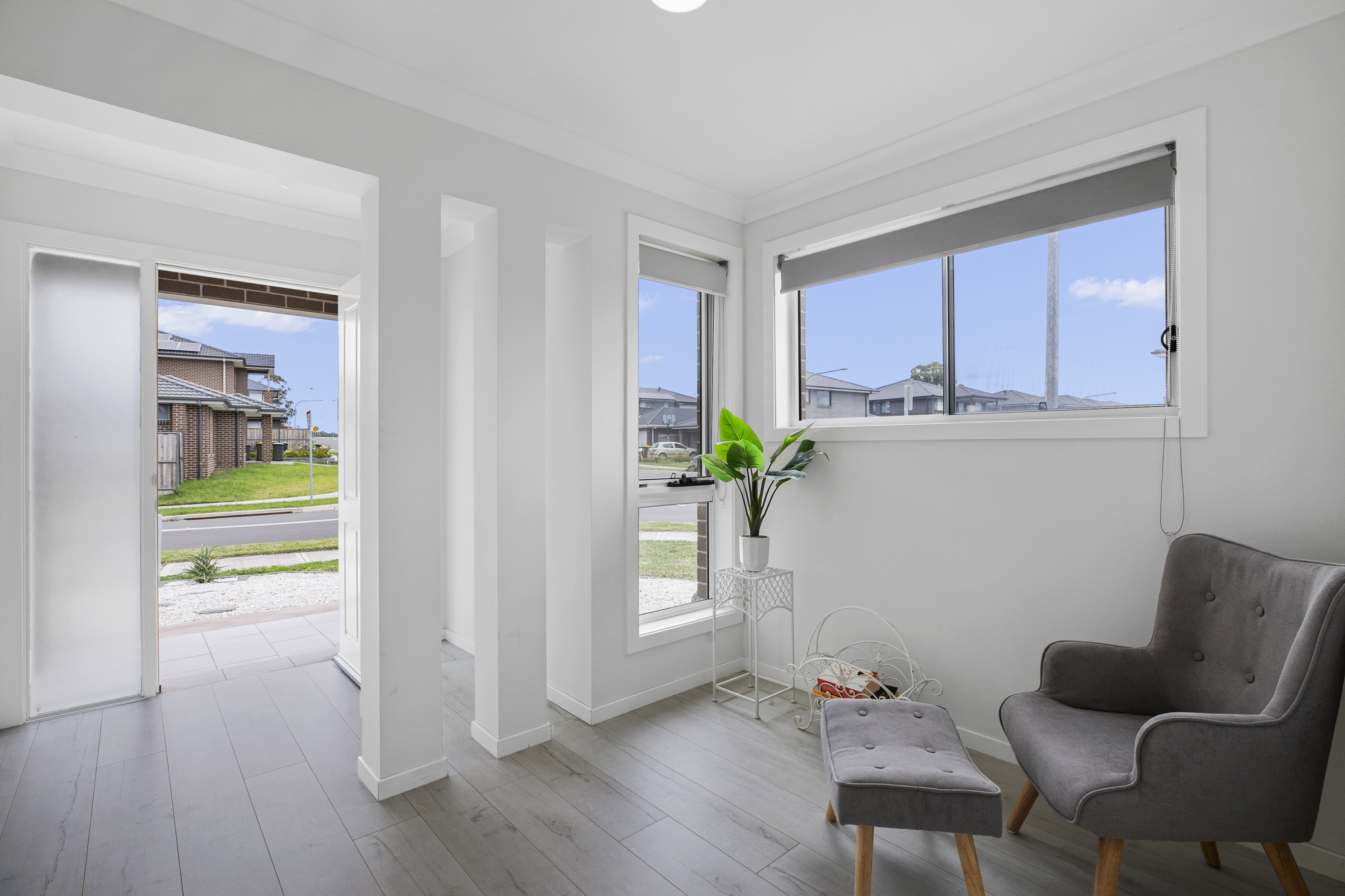24 Sammarah Rd, Edmondson Park, Edmondson Park - Thumbnail 2