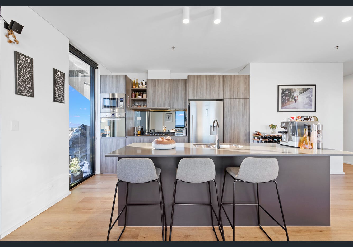 1706/6a Atkinson Street, Liverpool, NSW 2170, Liverpool - Thumbnail 4