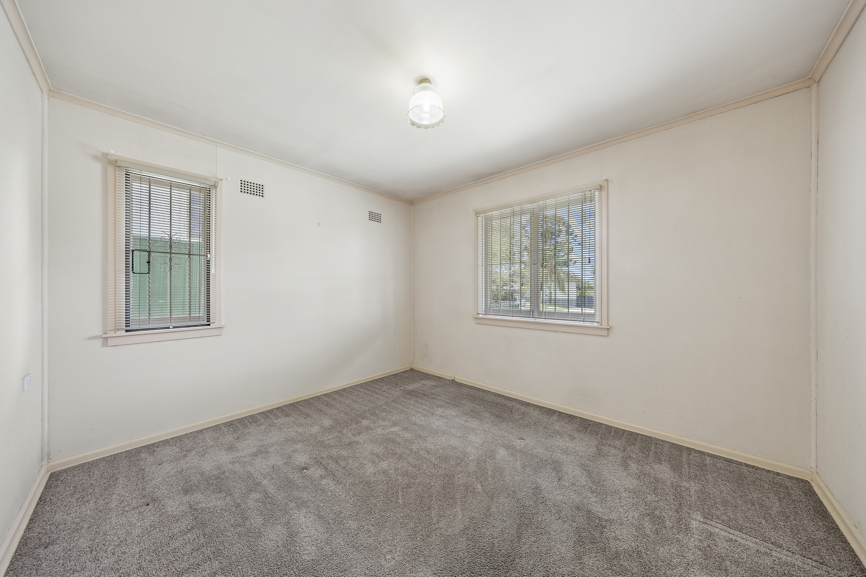 105 Strickland Crescent, Ashcroft NSW 2168, Ashcroft - Thumbnail 7