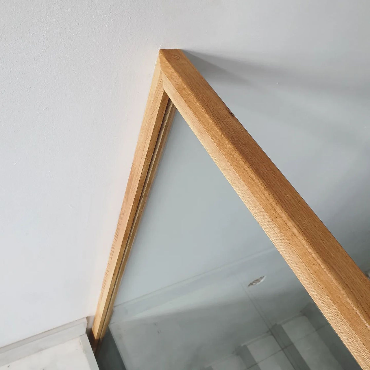 Oak Handrail & Toprail - 6 | Frameless Glass Balustrade | Bluff - Durban | Misty Mountain Timberworks | Carpentry | Joinery | Woodworking | Decks | Stairs | Balustrades | Pergolas | Wooden Furniture