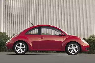 volkswagen-beetle-review.webp