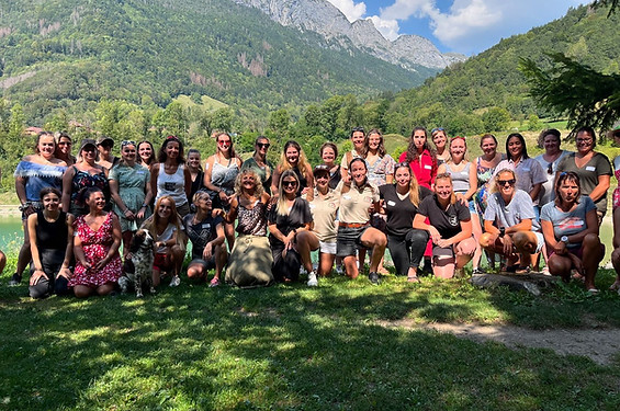chasseresses des alpes.jpg