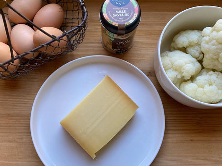 Egg muffins au chou-fleur et Comté
