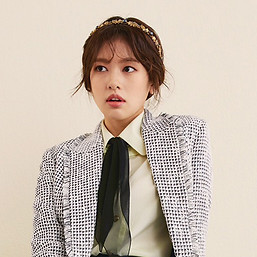 Jung So Min Elle Korea March 2018 (10).j