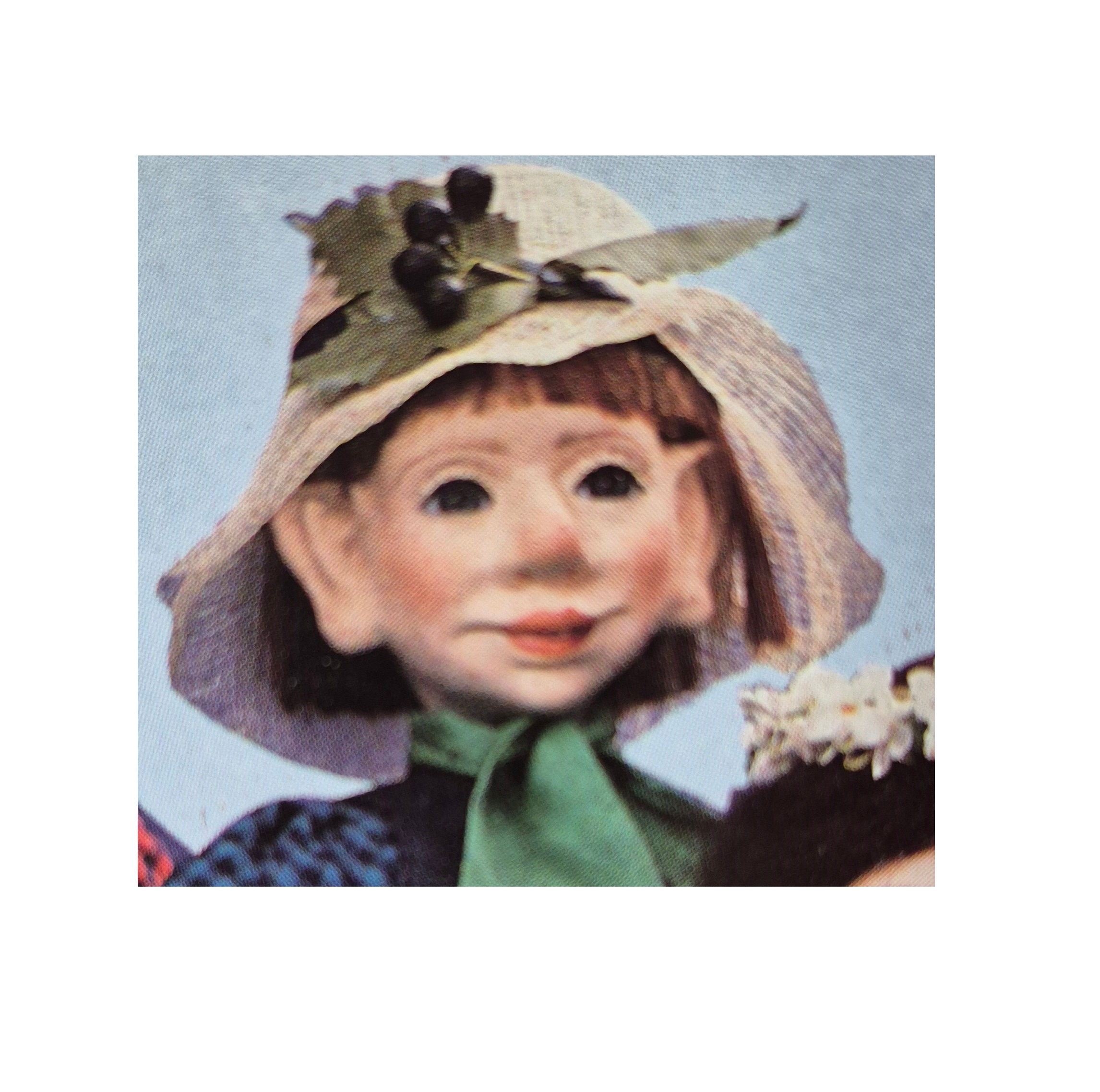 ARTIST DOLLS: S815-Dopey #4 of 7  Dwarfs, Height 9'(22.86cm) LocP