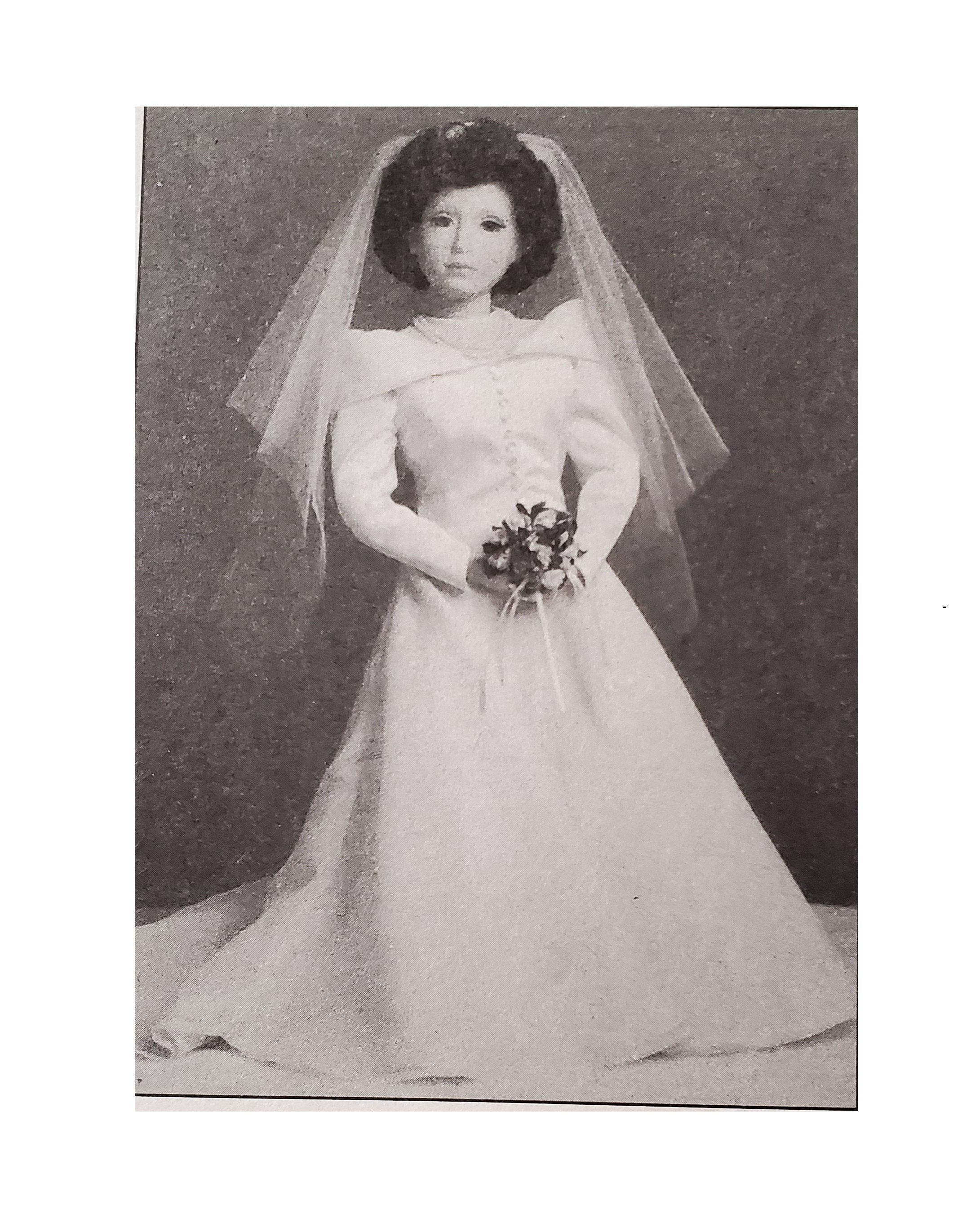 DOLL PATTERNS: 25" DPP277 "Bess" LocF8D1