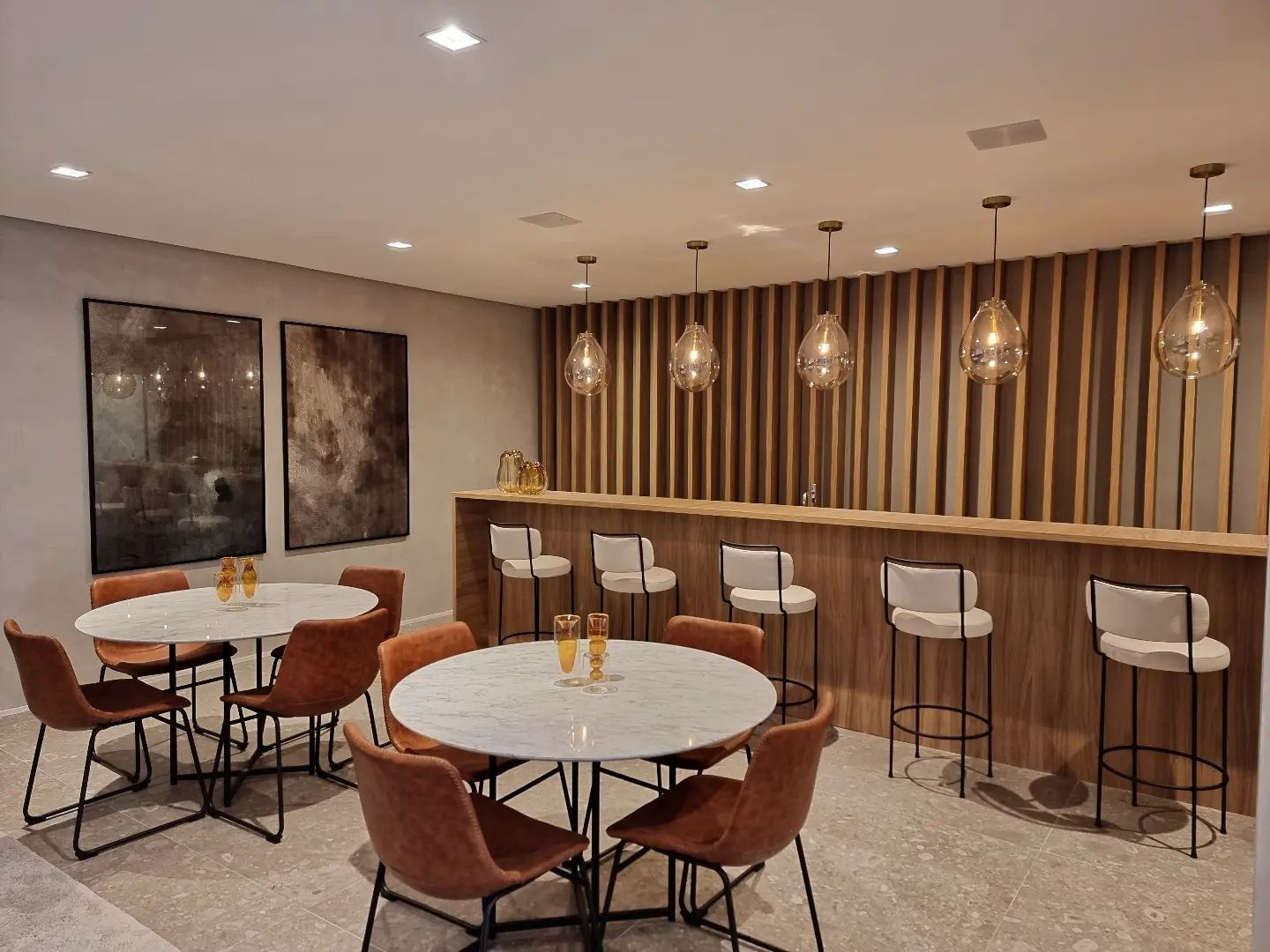 𝐒𝐀𝐋Ã𝐎 𝐃𝐄 𝐅𝐄𝐒𝐓𝐀𝐒 𝐏𝐫𝐨𝐣𝐞𝐭𝐨: 𝐂𝐥𝐚𝐮𝐝𝐢𝐚 𝐀𝐥𝐛𝐞𝐫𝐭𝐢𝐧𝐢