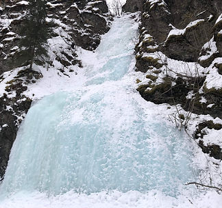 Anchorage_ice_climbing.jpg