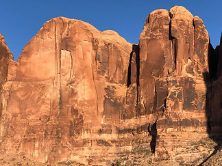 Rock_climbing_Boulder.jpg