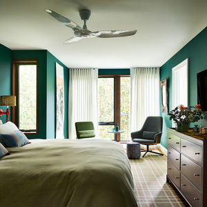 luxe treehouse retreat