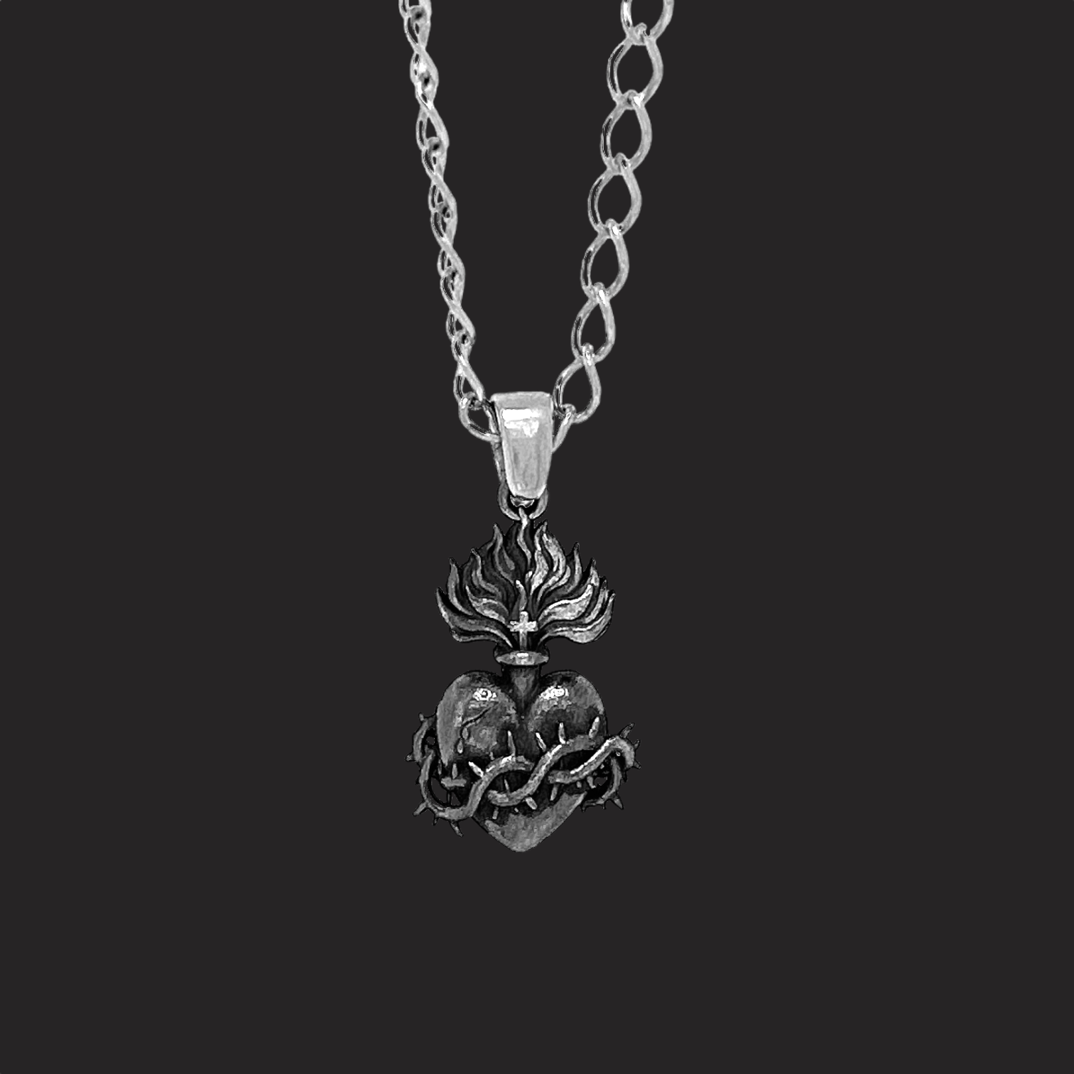 Collana con Pendente Cuore Sacro