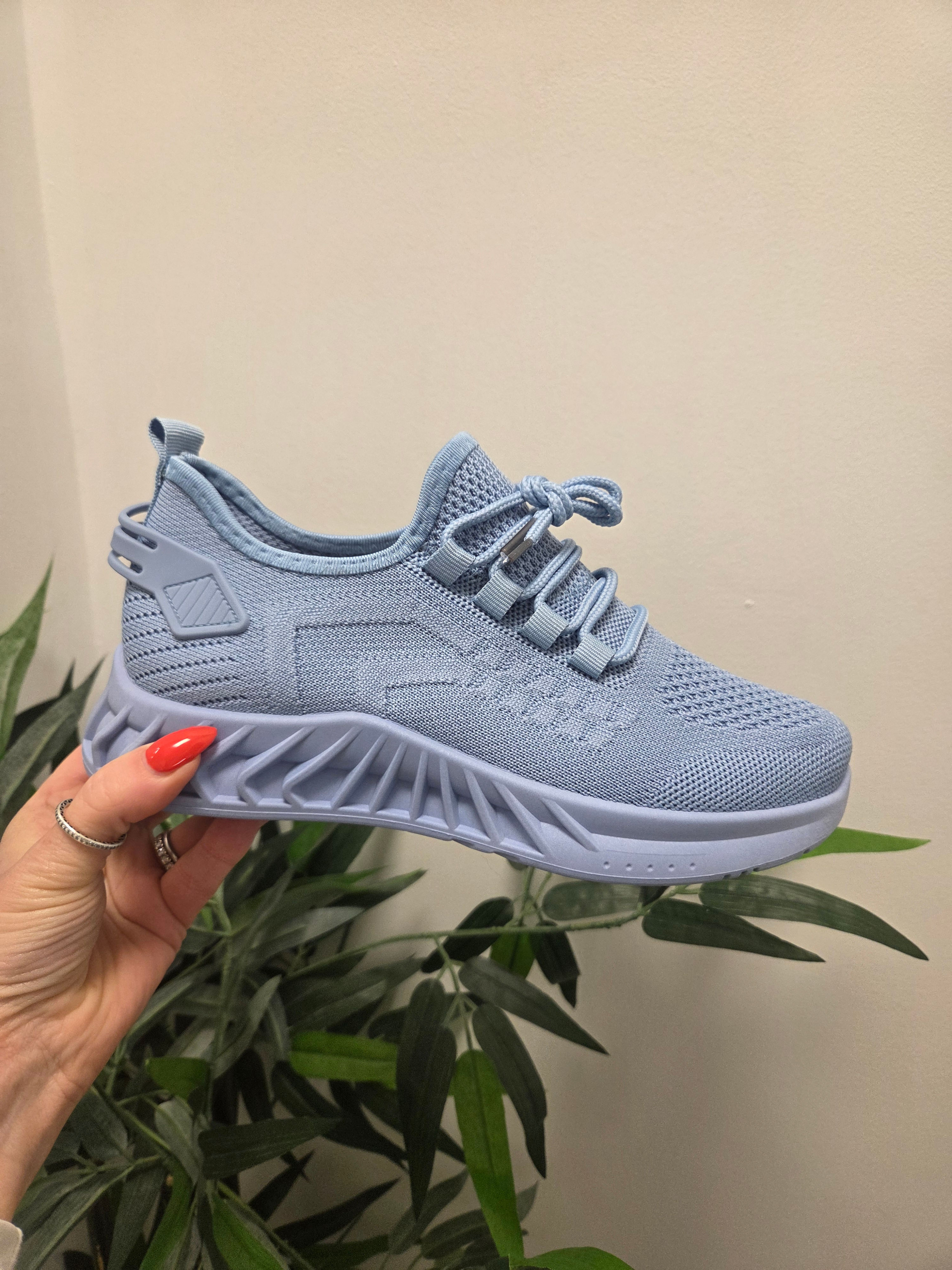 The Miami Trainers - Powder Blue