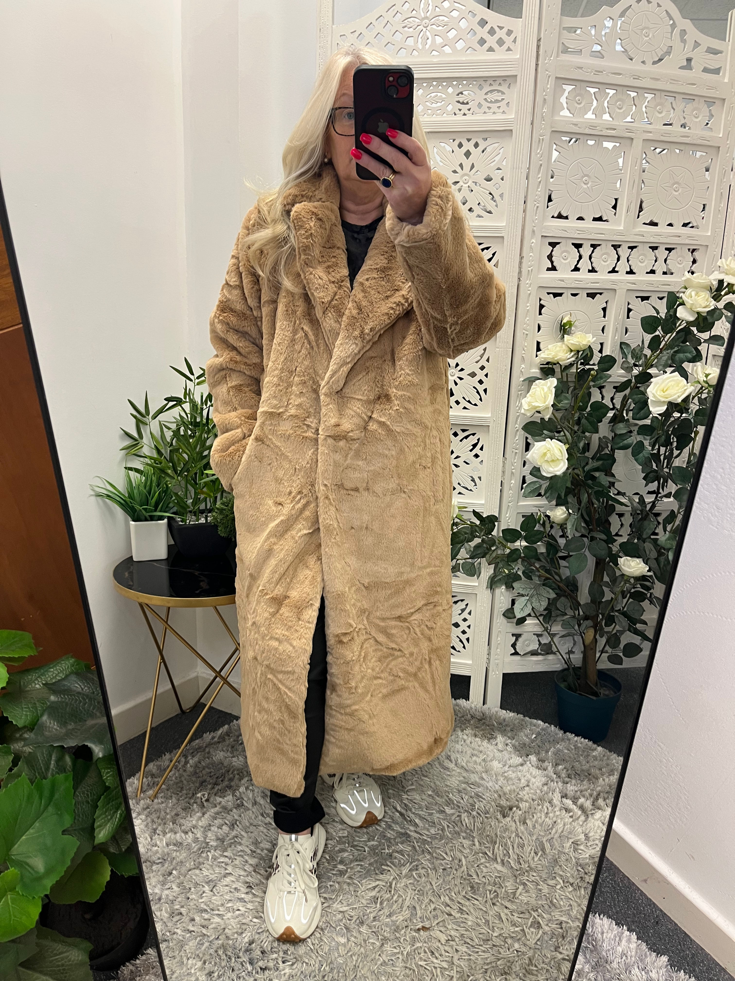 The Alexis Maxi Faux Fur Coat - Caramel - S/M 8 to 14