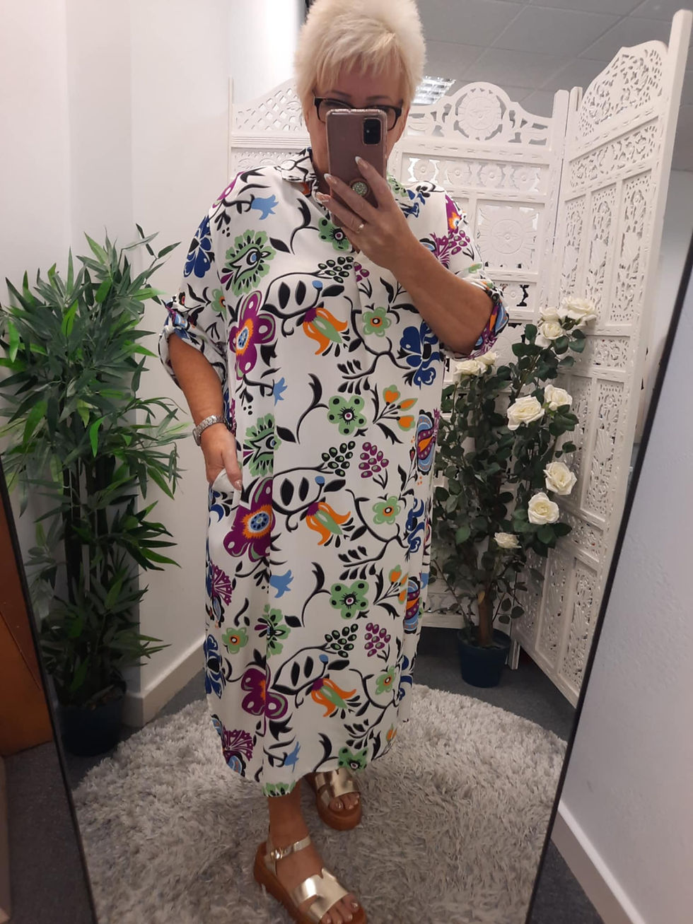 Thumbnail: The Farrah Pleat Front Floral Dress - Best Fits Size 16 to 22 - SALE NO RETURN 