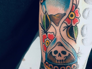 Hour Glass Skull Tattoo