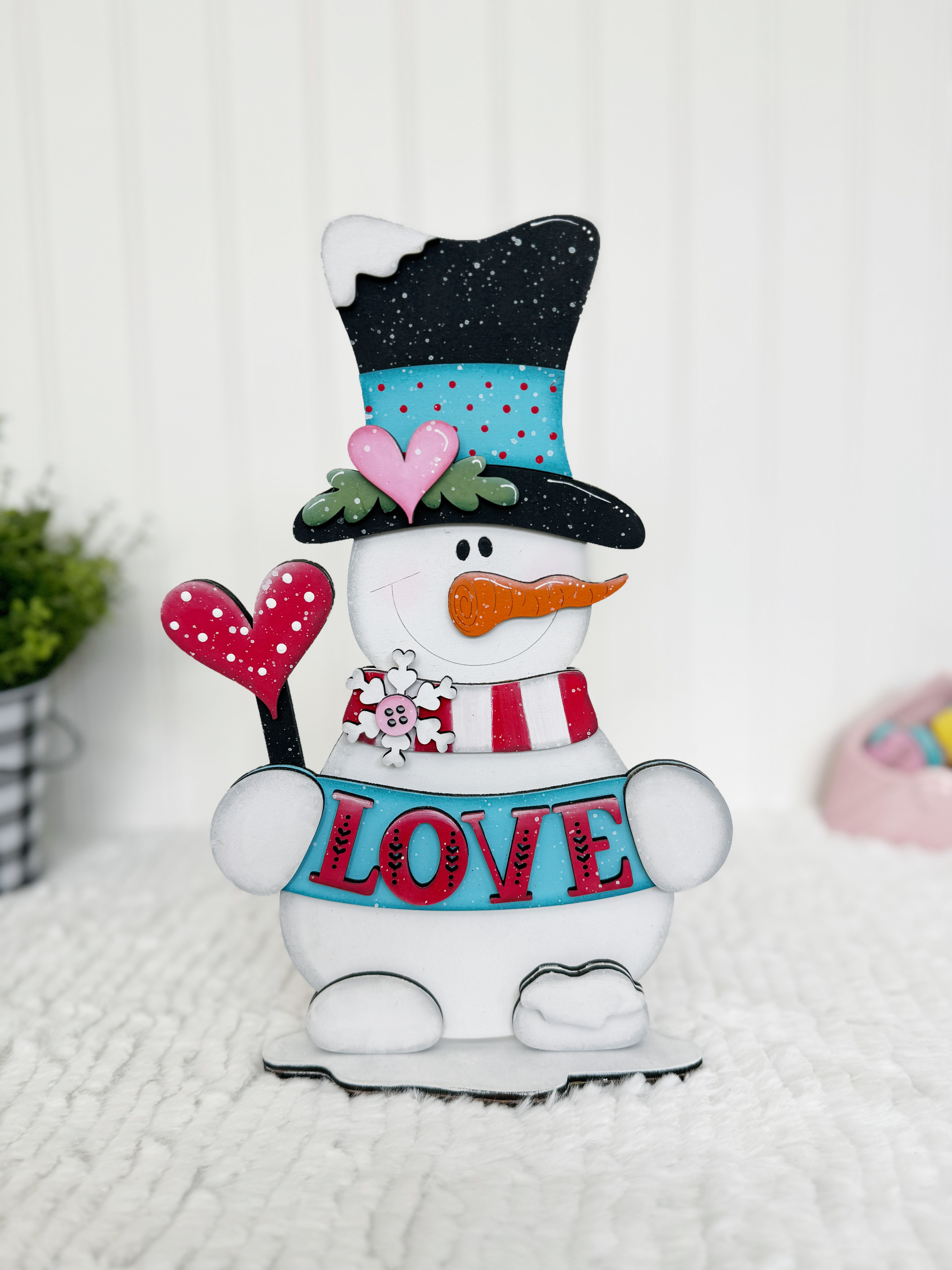 hand painted wooden snowman home decor winter valentine