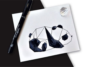 Cómo hacer un panda geométrico con acuarelas paso a paso