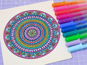 Pinta conmigo 001 | Pintando un mandala con rotuladores Sakura Gelly Roll