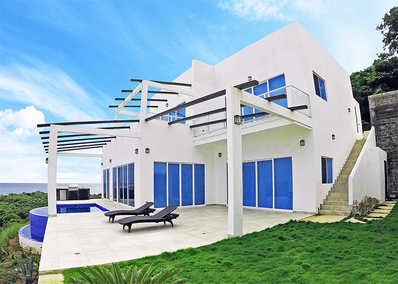 Ocean view houses at Surf Ranch Popoyo