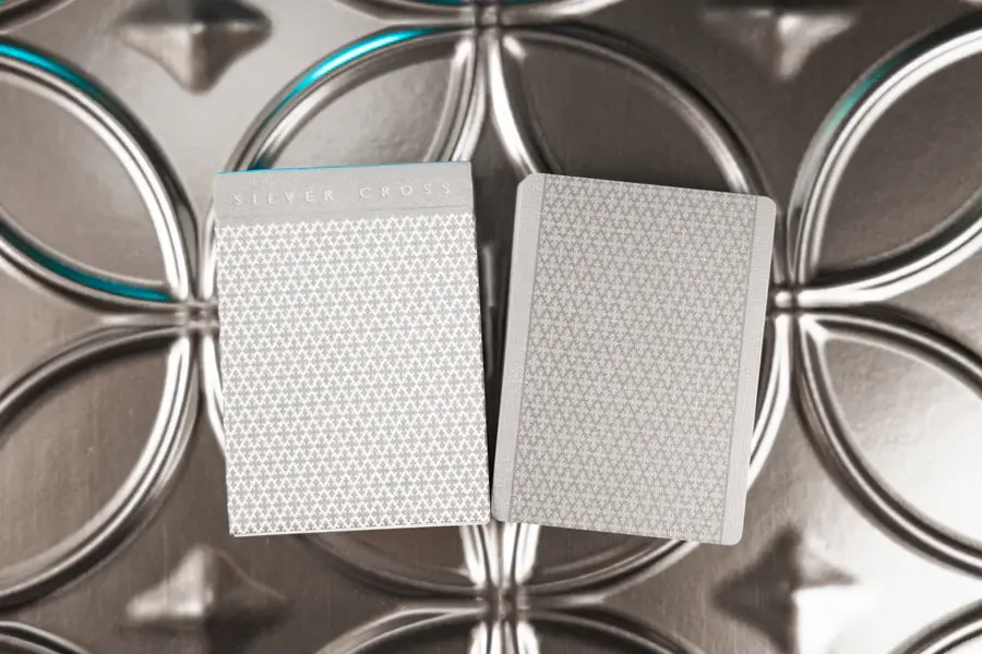 Thumbnail: playing cards