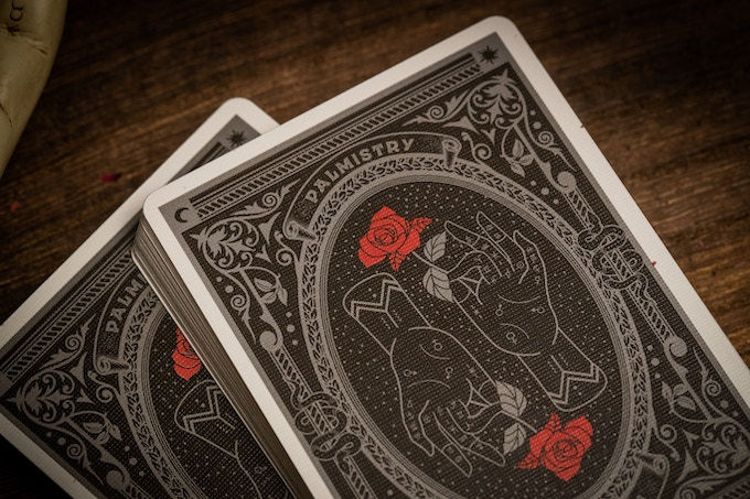 Thumbnail: playing cards