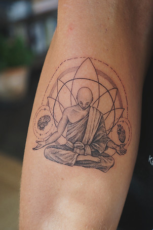 Best Fineline meditating Thai monk tattoo by Baan Khagee Tattoo Chiang Mai, Thailand
