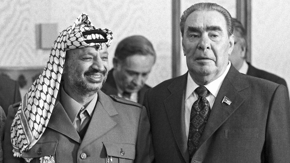 Yasser Arafat & Leonid Brezhnev