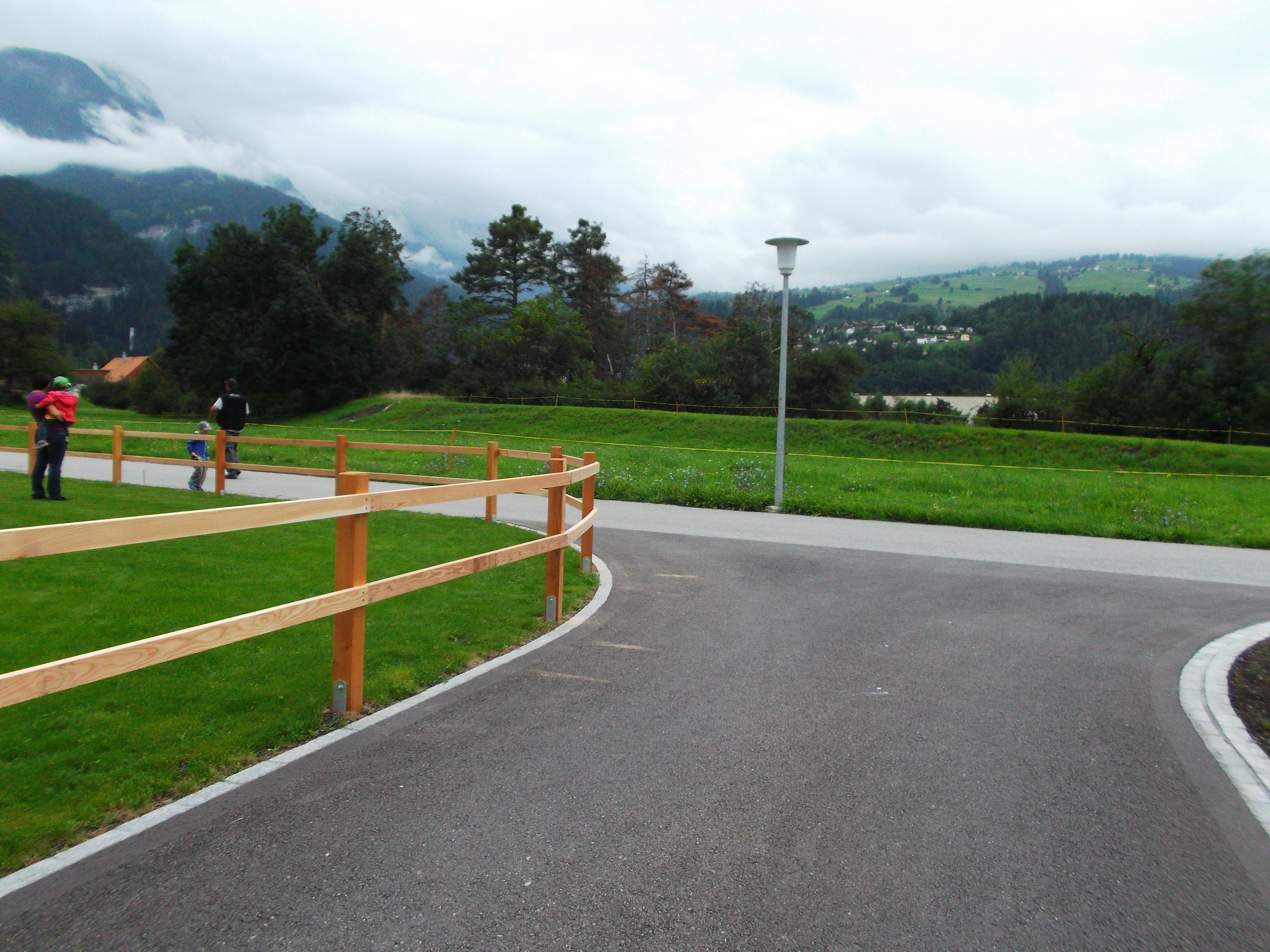 Lärchenbretterzaun in Pratval(GR