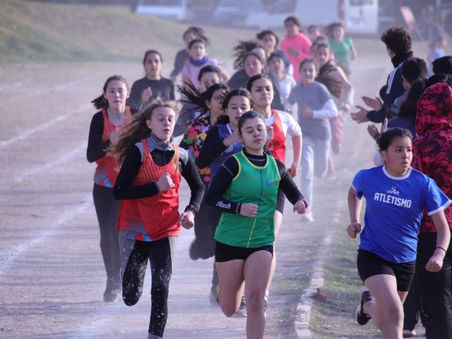 Atletismo: el Club Ciudad de Campana fue sede de un Torneo de Pista y Campo