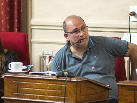 “El kirchnerismo tiene un extraño interés en que los presos usen celulares”