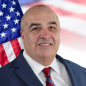 Headshot-1.jpg
