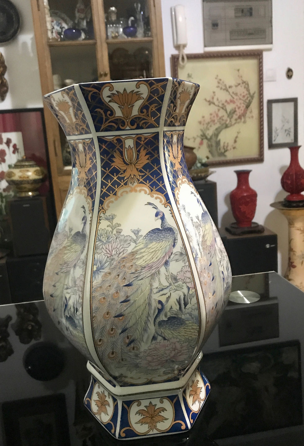 Miniatura: Vaso in ceramica orientale esagonale