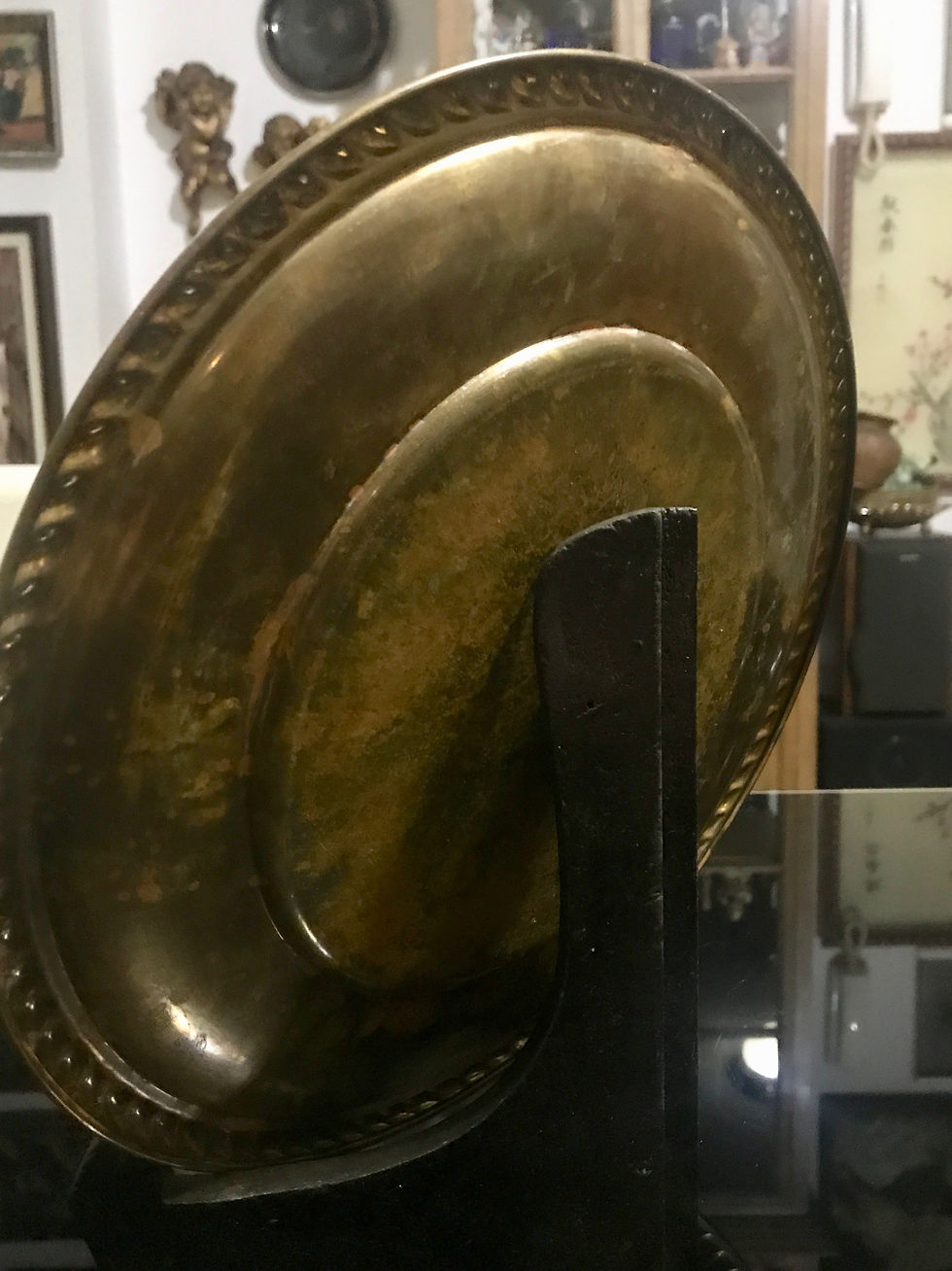 Miniatura: Antico piatto in metallo patina originale