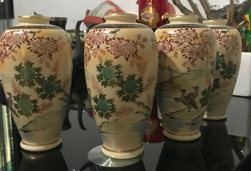 Miniatura: 4 Vasi Ceramica Kutani Japan
