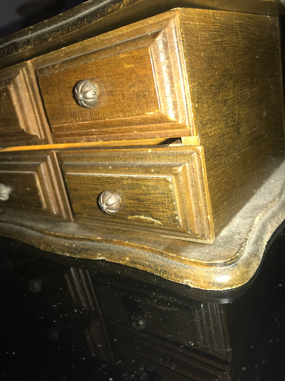 Miniatura: Porta anelli in legno con cassetto
