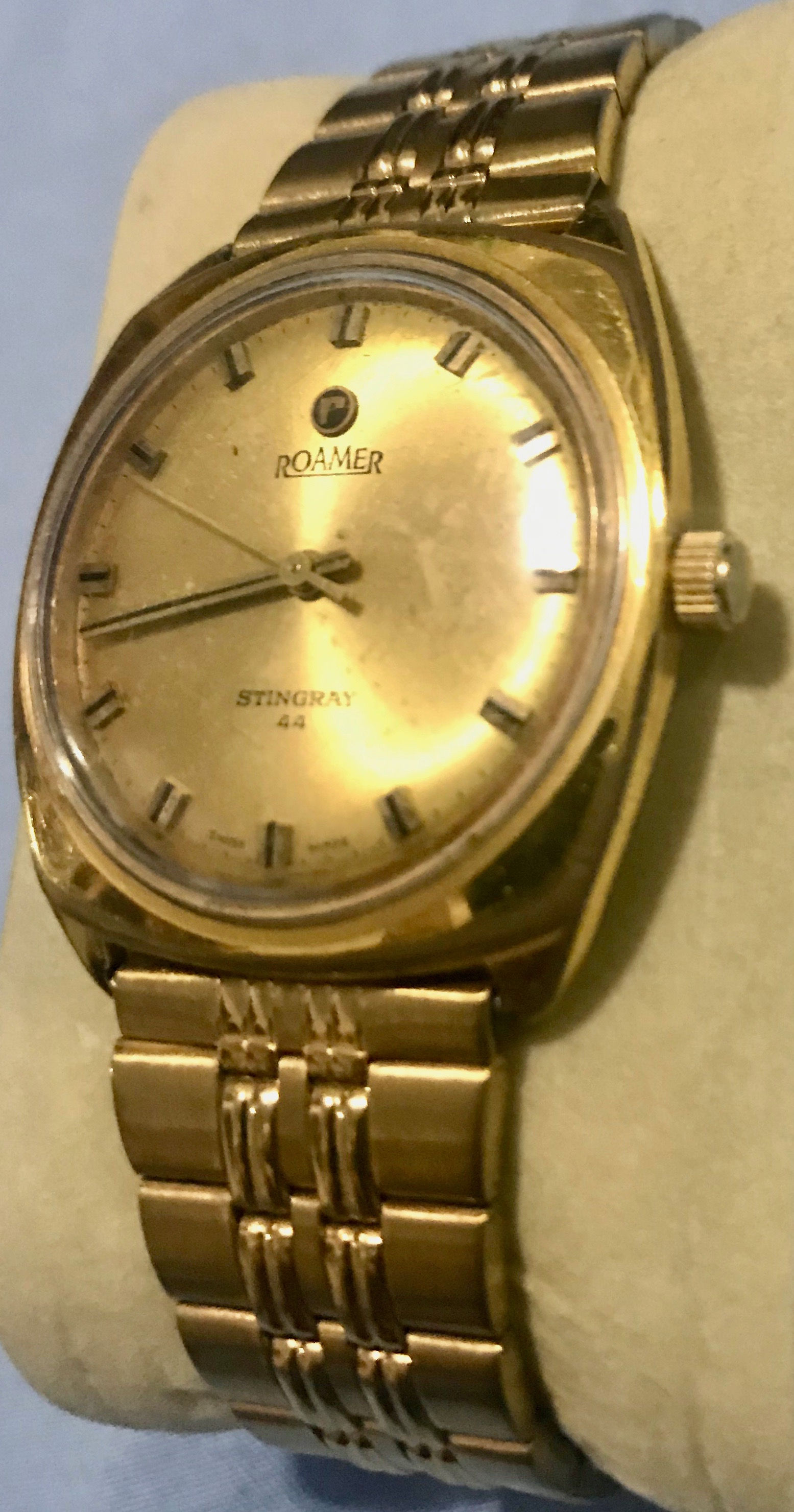 Roamer Stingray 44 automatic