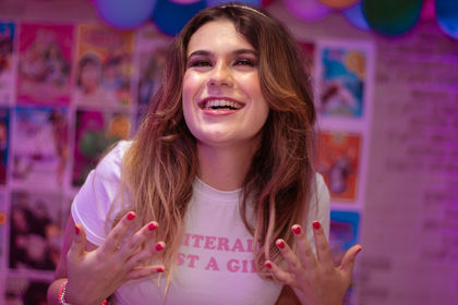 Isa 23 anos
