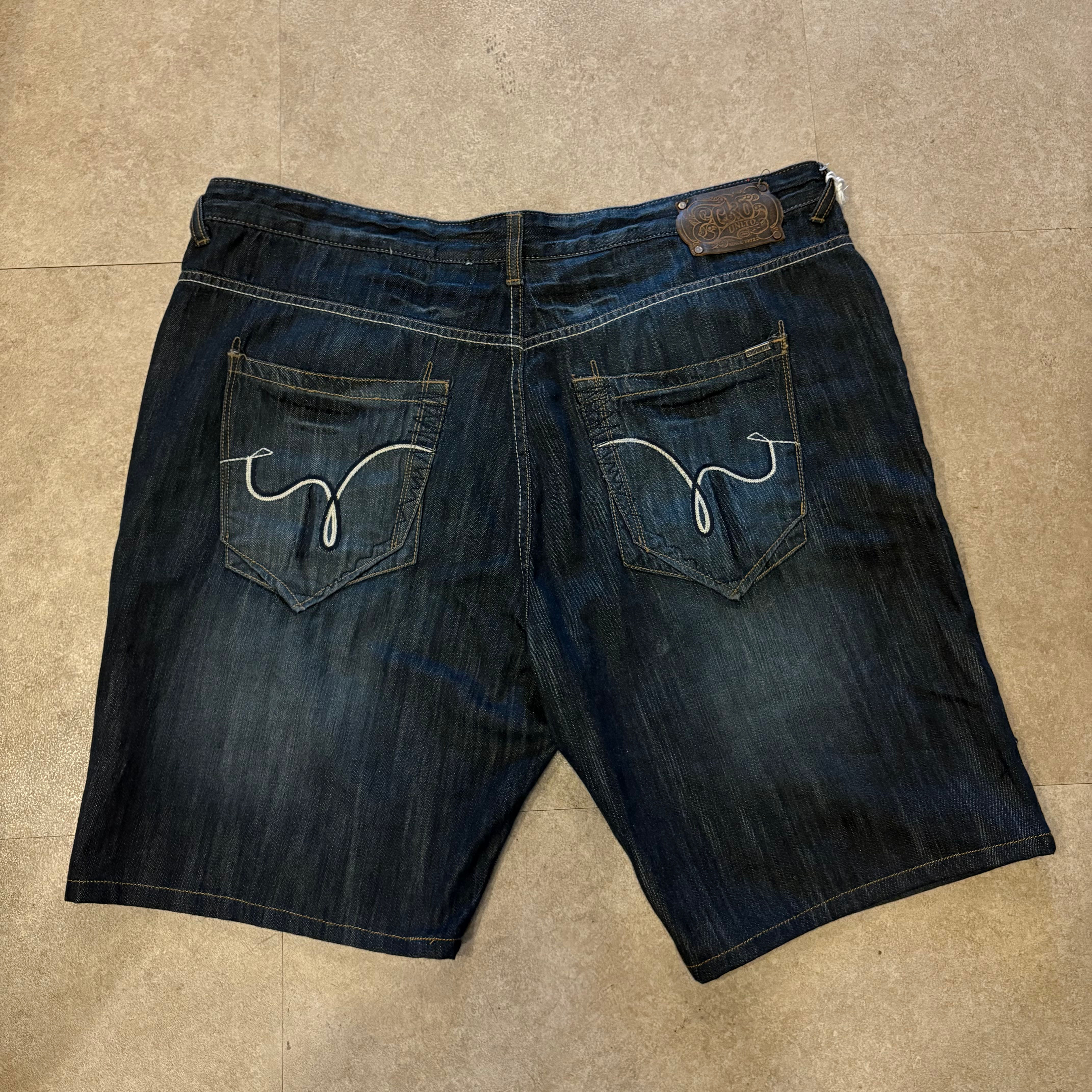 【Ecko unltd】W42  ショーツ