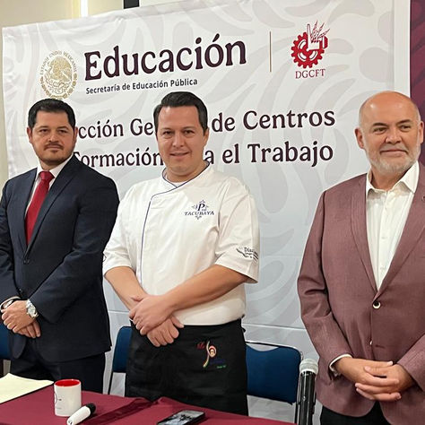 Concurso de Mole Verde: CECATI y La Poblanita de Tacubaya Celebran la Cocina Tradicional Mexicana