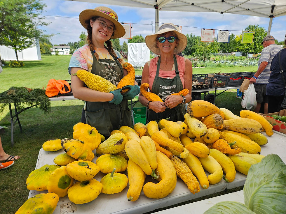 garden members at the market