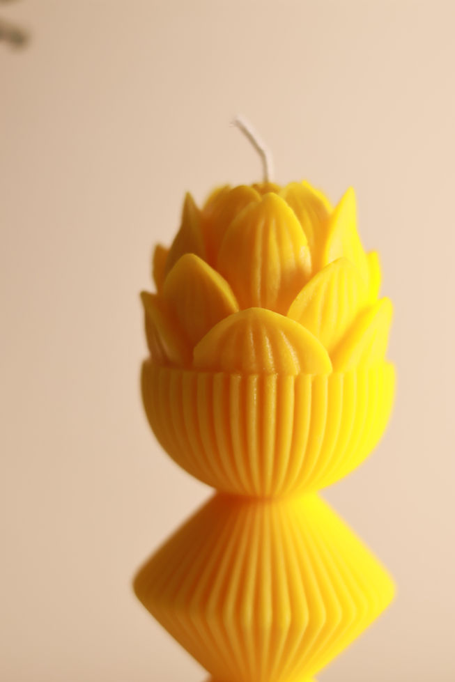 Floral scented candles