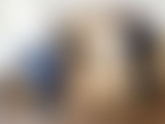 How to move furniture safely through narrow stairwells and hallways in London