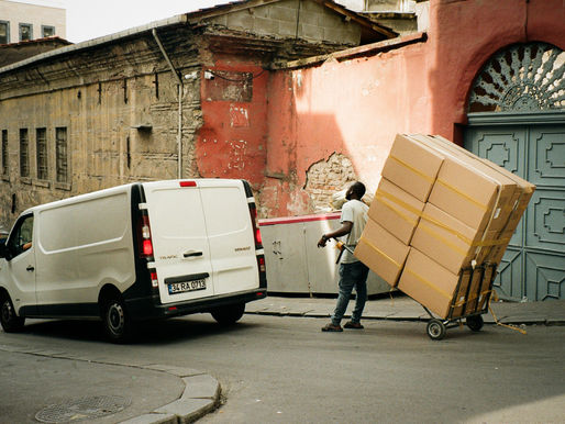 Two Men And A Truck Locations In London The Local Man And Van Alternative With Citywide Coverage