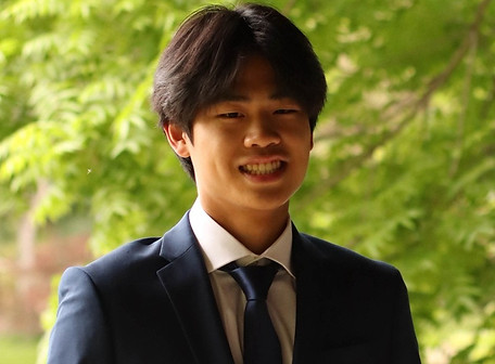 Richard Lai_edited.jpg